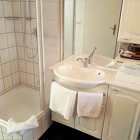 Szálloda Deutsches Haus Munster 3*
